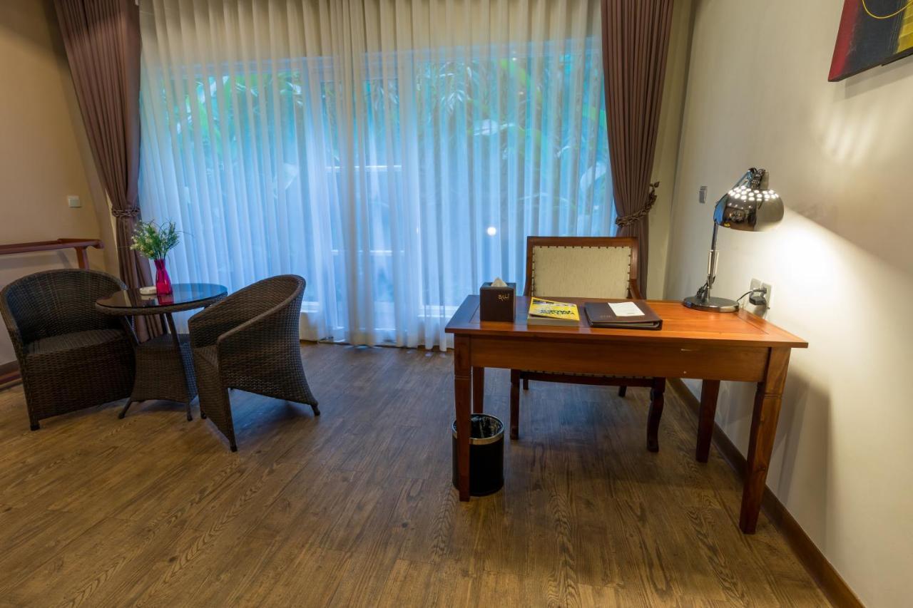 Bali Hotel Phnom Penh Dış mekan fotoğraf