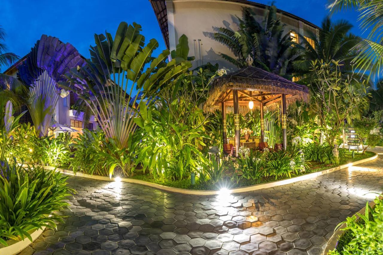 Bali Hotel Phnom Penh Dış mekan fotoğraf