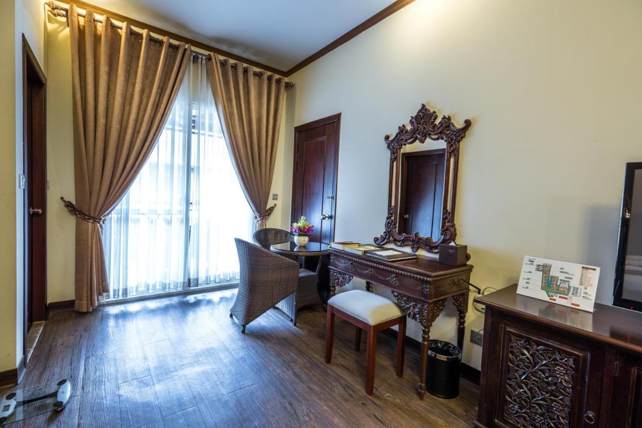Bali Hotel Phnom Penh Dış mekan fotoğraf